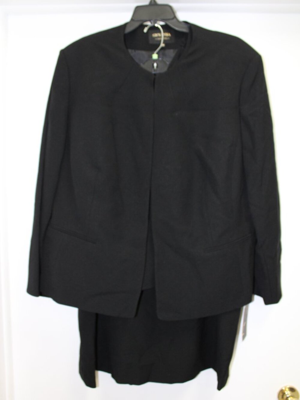 Giovanna 3-Piece Skirt Suit